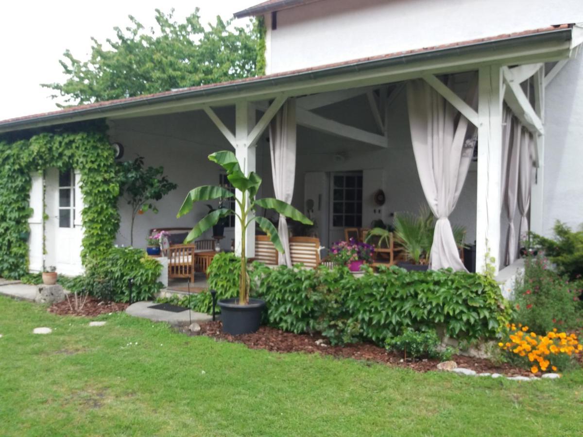 Bed and Breakfast Les Eygletieres Bourriot-Bergonce Exterior foto
